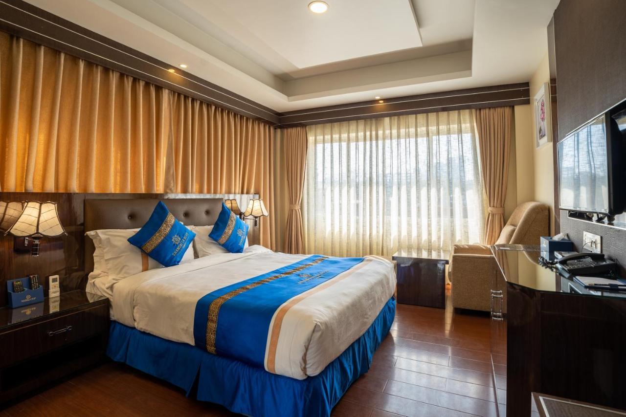 Palette - Shangrila Blu Hotel Lalitpur Esterno foto